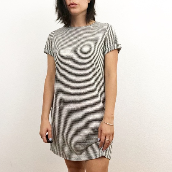 Alice + Olivia XS Black & White Stripe Linen Mini Dress EUC - Picture 4 of 7